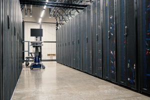 曙光8000投用：10万卡AI超集群，跟你有啥关系？
