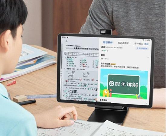 AI让作业分涨了18%，考试却低了20%