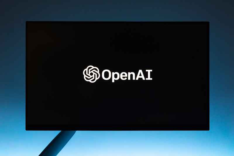 OpenAI高管离职潮