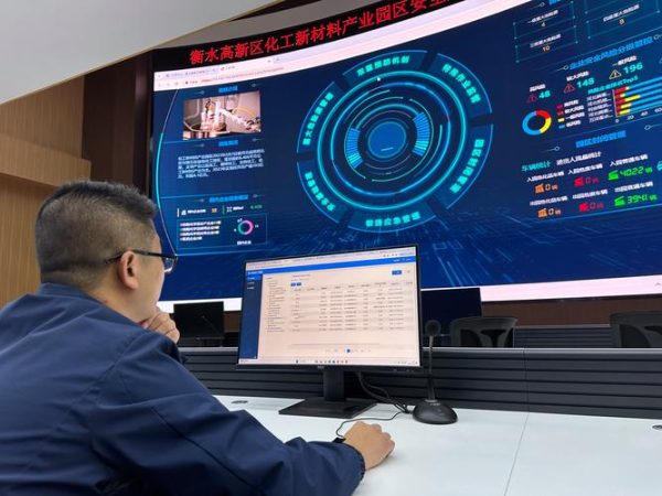智能体时代来临：调度智能体，而非操作工具